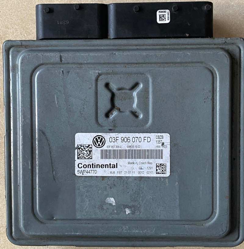 5WP44770 VW-AUDİ-SEAT-SKODA MOTOR BEYNİ SİMOS 10.22 - 03F 906 070 FD 