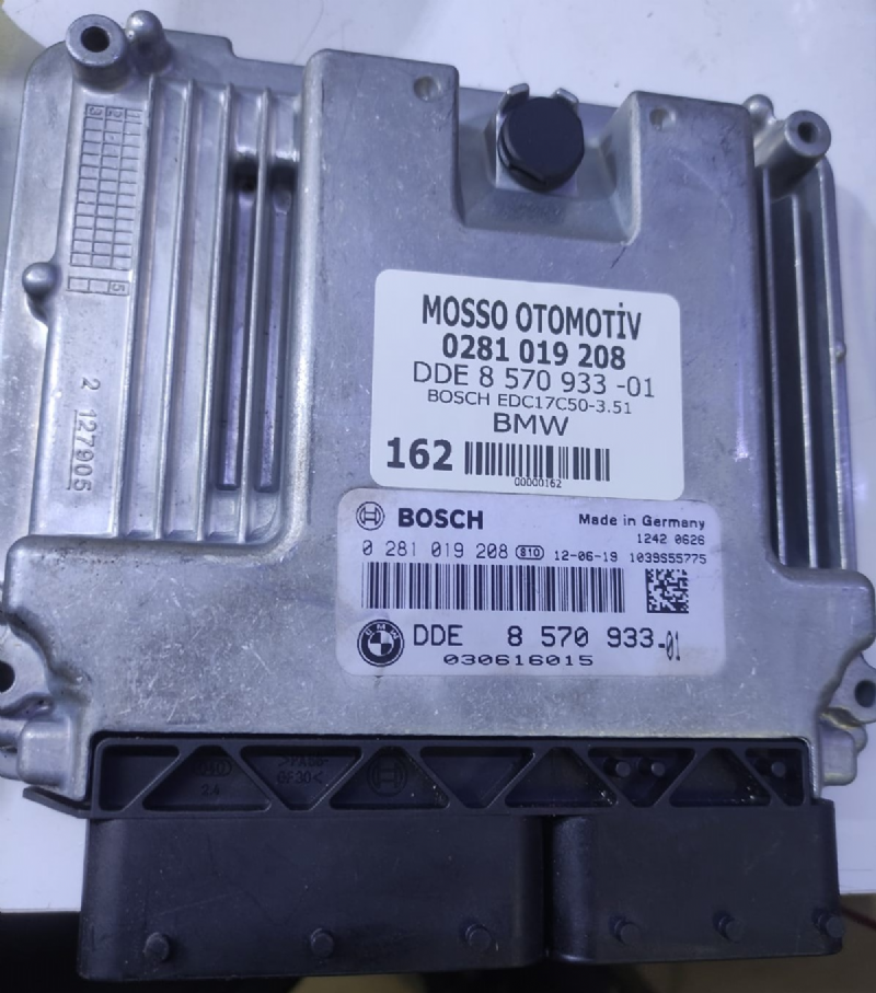 0281019208 - DDE8570933-01 - BMW MOTOR BEYNİ EDC17C50 - 0 281 019 208 - DDE 8 570 933 - 01