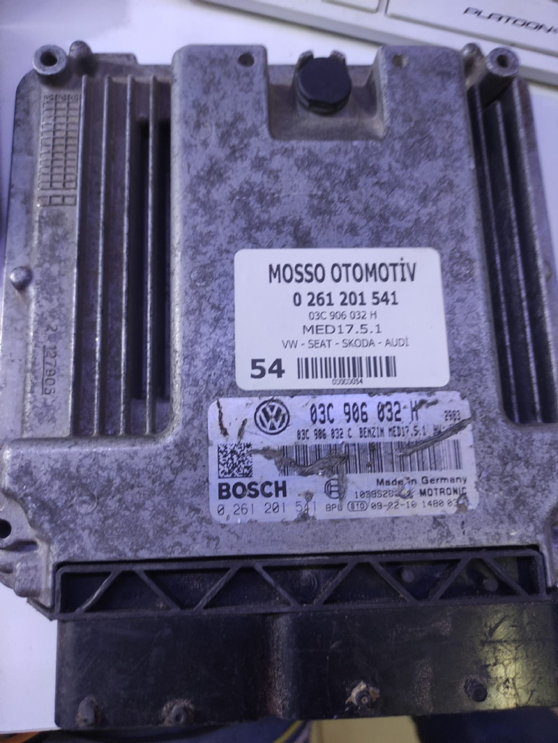 0261201541 - 03C906032H VW GOLF MOTOR BEYNİ MED17.5.1 - 0 261 201 541 - 03C 906 032 H