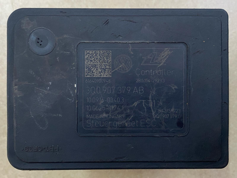 3Q0907379AB - VW ABS BEYNİ - 3Q0 907 379 AB
